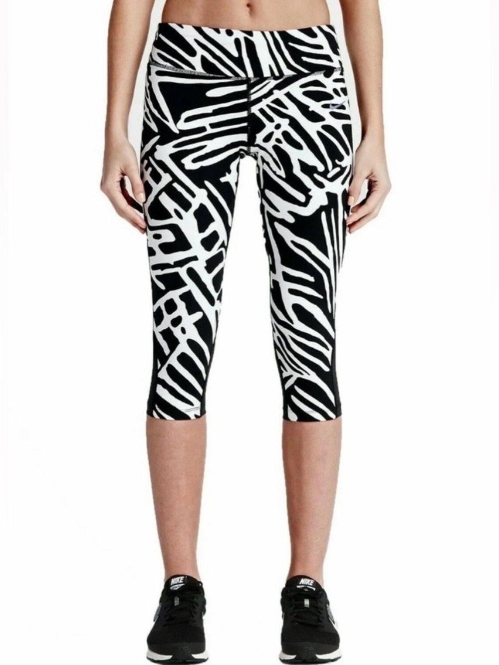 NIKE Black White Palm Epic Lux 3/4 Running Tights Active Workout Capri Size L